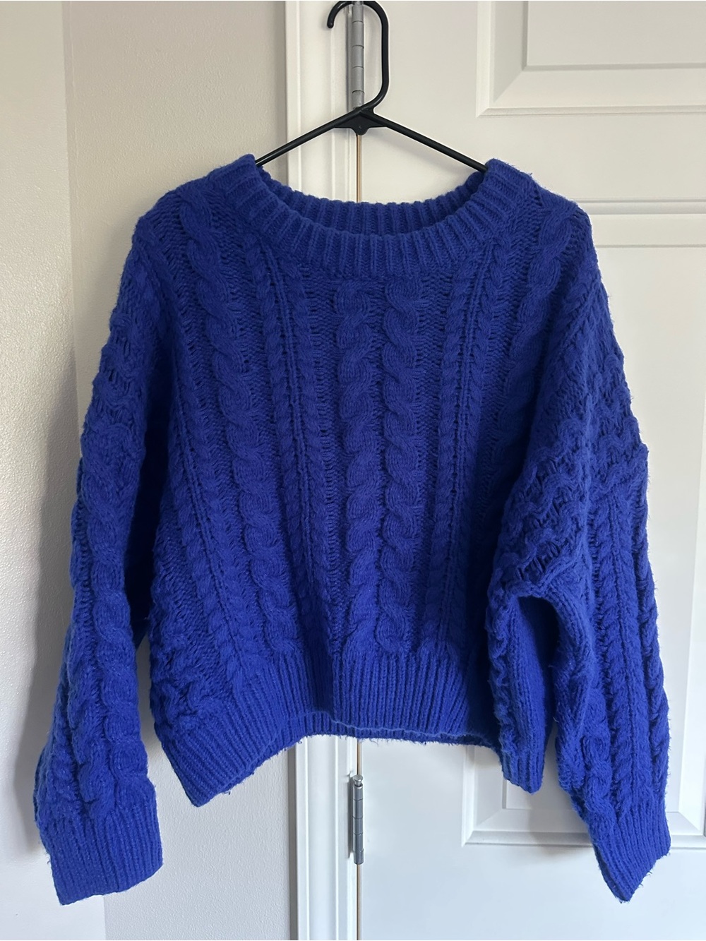 debut Cable Knit Crewneck Sweater - Royal Blue